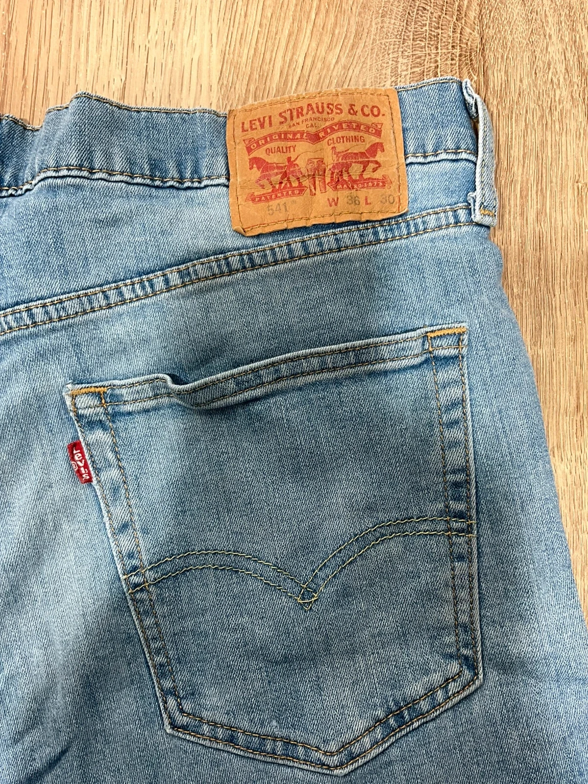 Jean Levi's 541 Athletic Taper W36 L30 Vintage Bleu Clair Délavé  Lvh 193 – photo 10